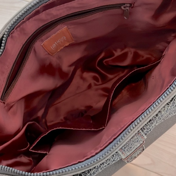 Olive green canvas messenger bag - Picture 3 of 4